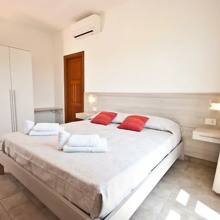 فندق مبيت وإفطار La Casa Degli Ulivi 4*