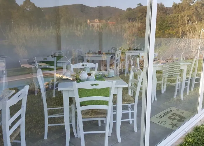 La Casa Degli Ulivi Bed and Breakfast 4*